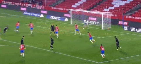 孙兴慜热刺生涯经典瞬间：斩英超金靴&普斯卡什奖、欧联圆梦